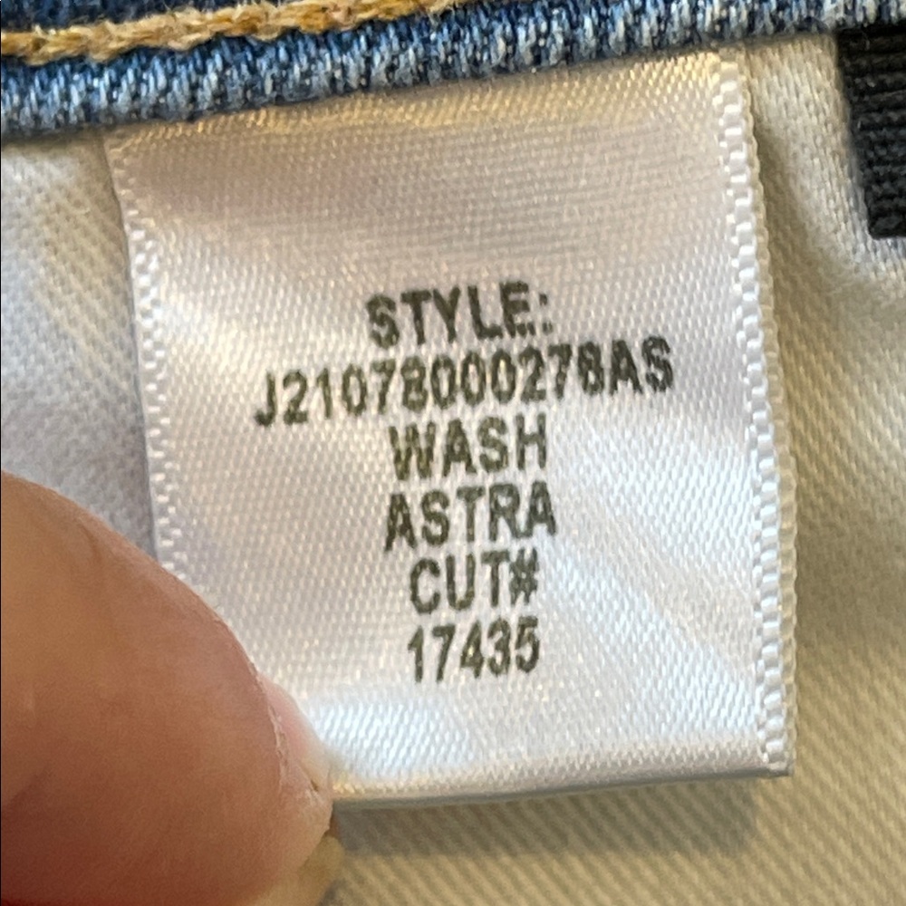 Veronica Beard Carly Kick Flare High Rise Light Wash Straight 5-Button Size 28 - Picture 5 of 10